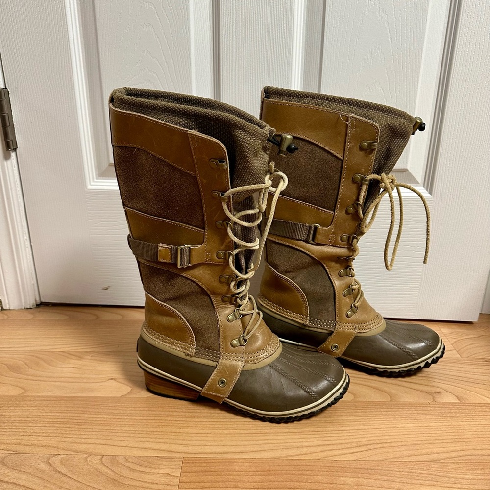 Sorel Conquest Carly II Tall Winter Snow Boot 9.5 Women Brown Tan